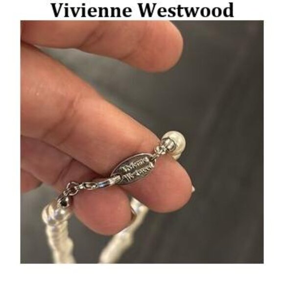 NWT Vivienne Westwood LARGE Bas Relief Pearl Necklace - Picture 3 of 5